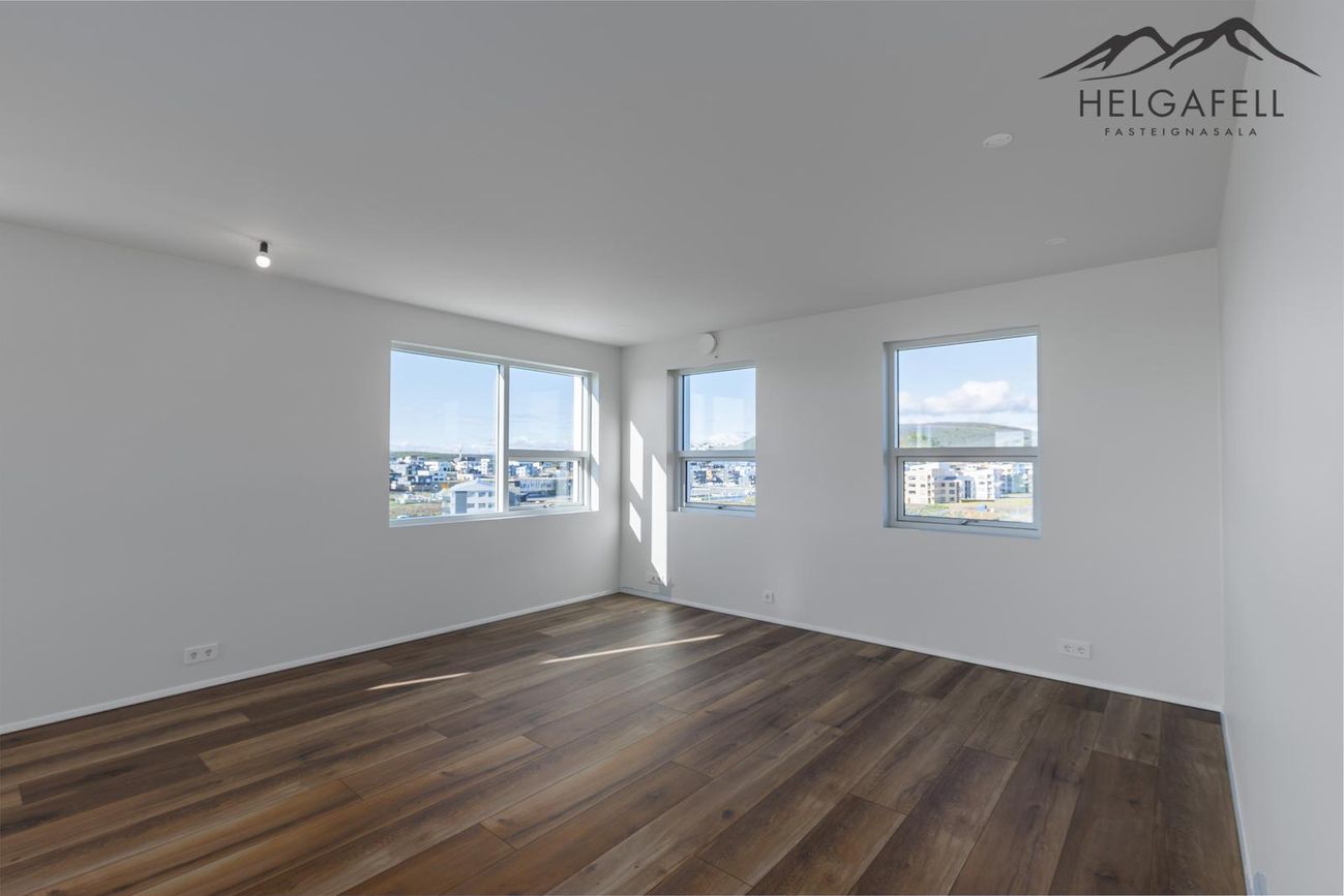 Áshamar 5 - 0601, 221 Hafnarfjörður