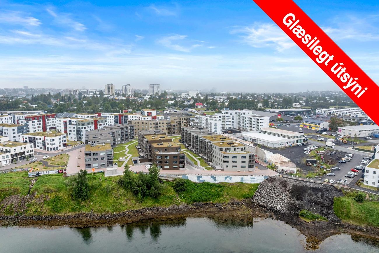 Arkarvogur 8, 104 Reykjavík