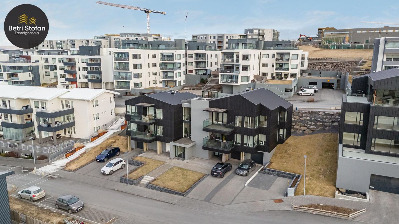 Hraungata 5 - 0302, 210 Garðabær