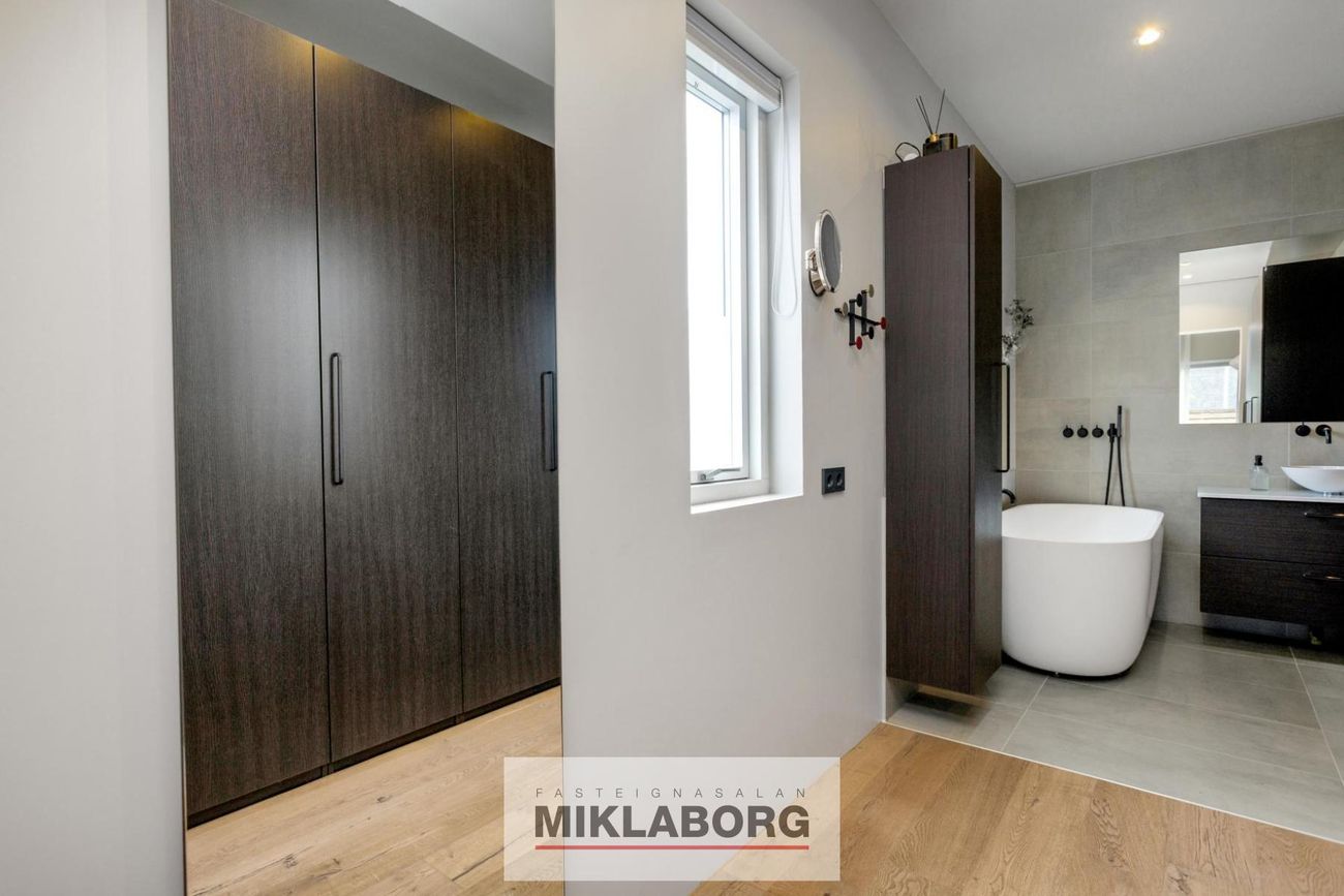 Leirvogstunga 21 - 0101, 270 Mosfellsbær