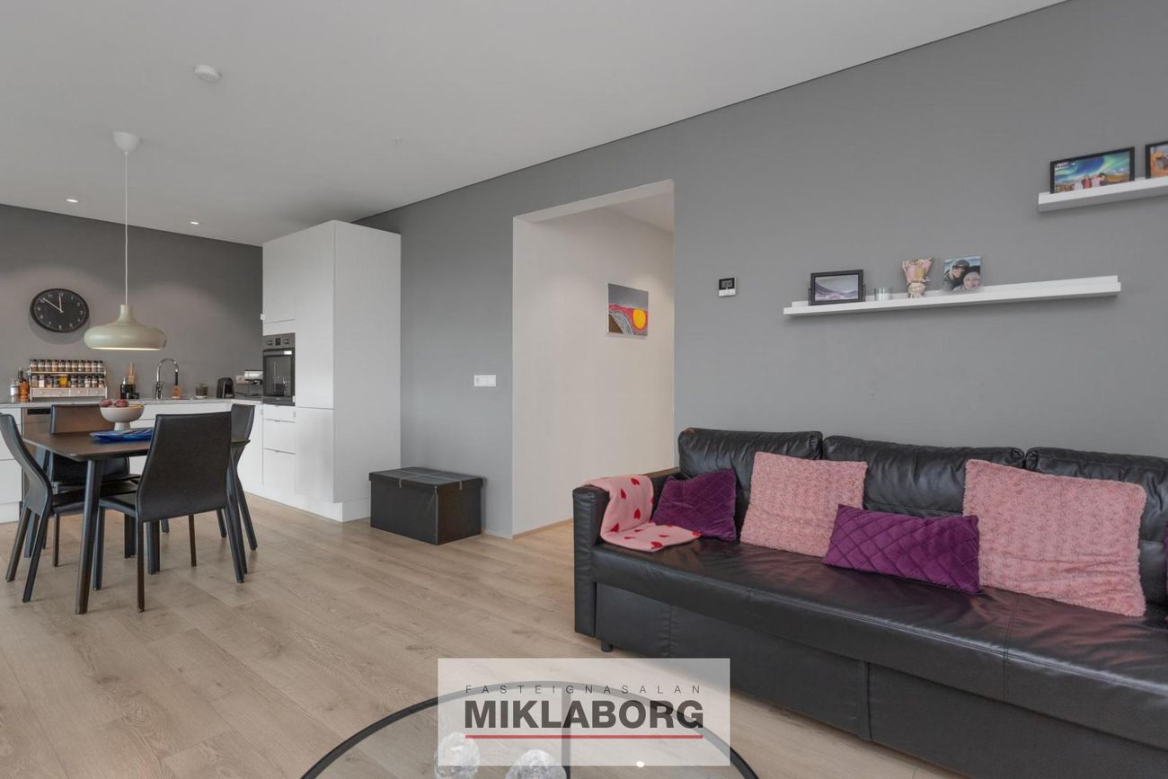 Leirvogstunga 21 - 0101, 270 Mosfellsbær