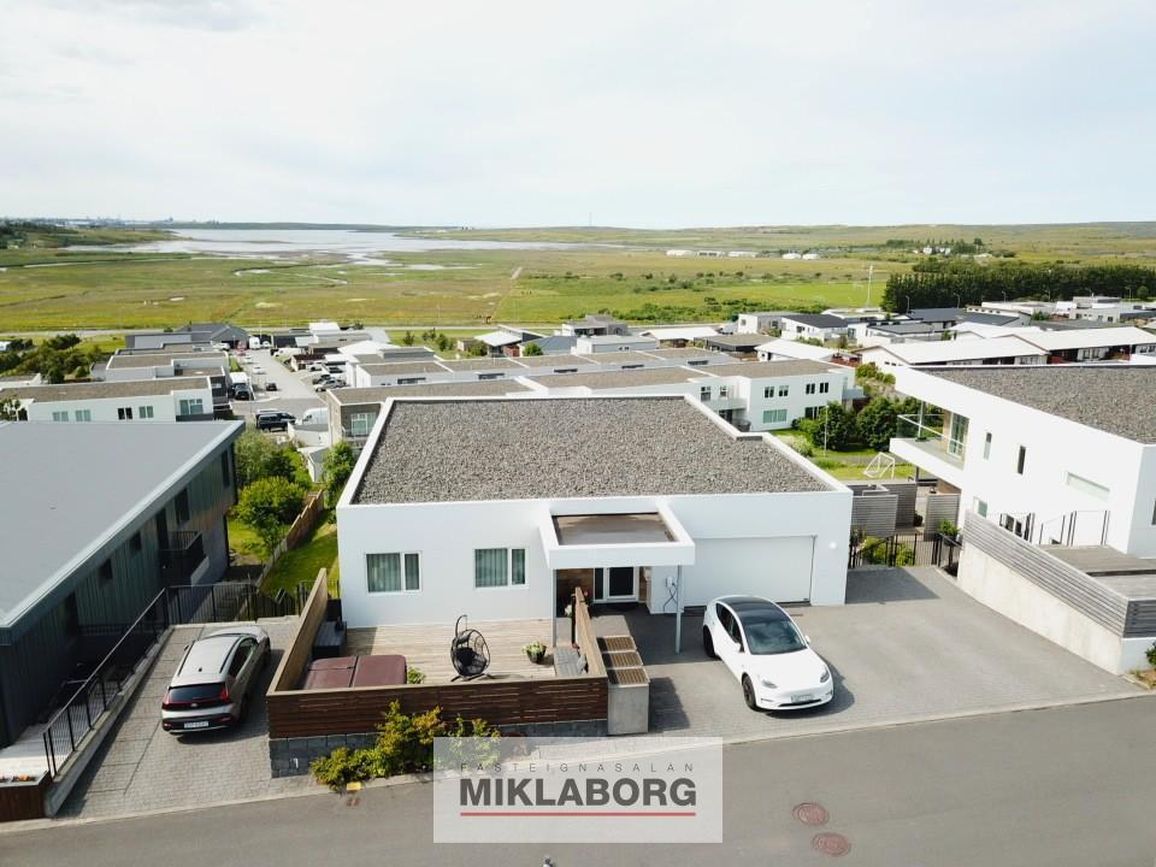 Leirvogstunga 21 - 0101, 270 Mosfellsbær