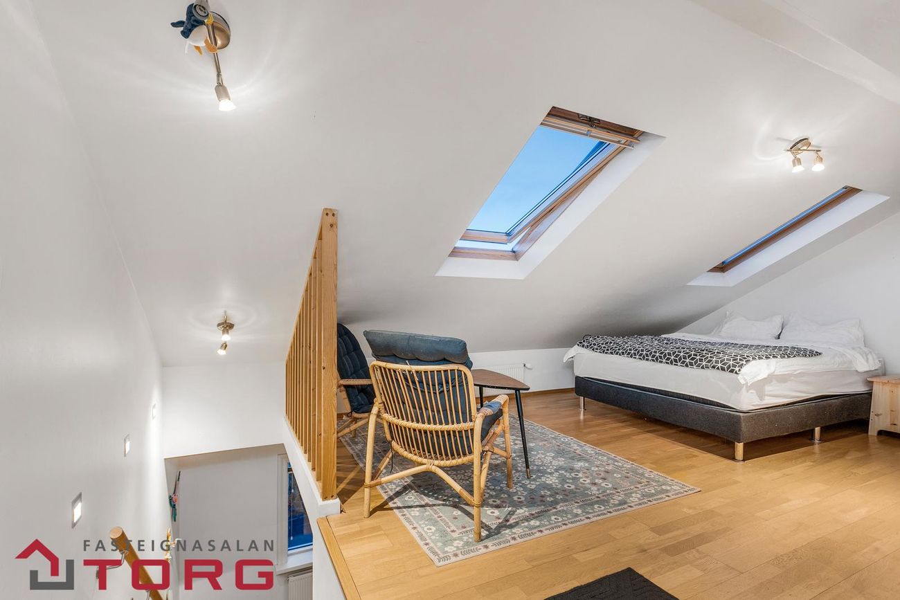 Hellisgata 18, 220 Hafnarfjörður