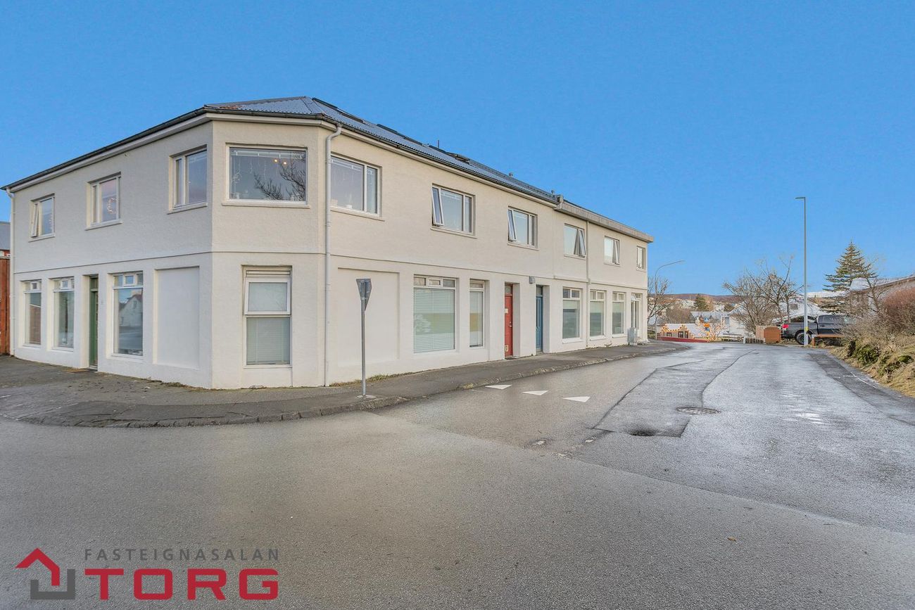 Hellisgata 18, 220 Hafnarfjörður