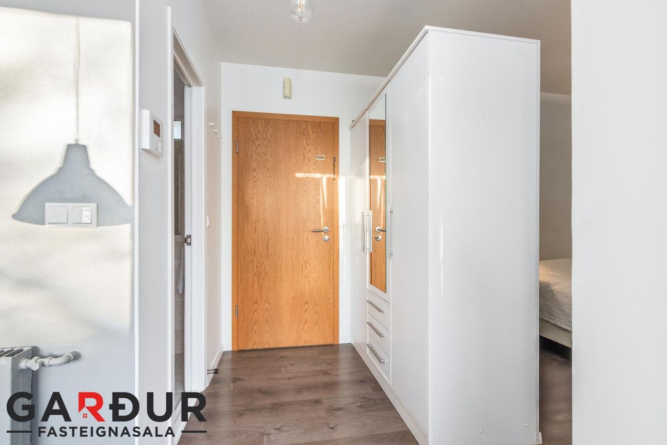 Ásbraut 9, 200 Kópavogur