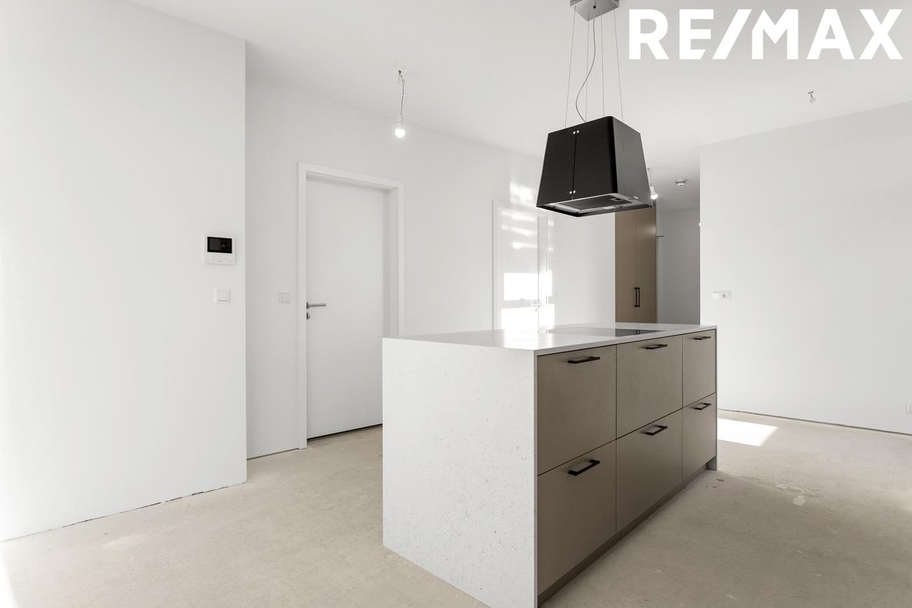 Hringbraut 120, 101 Reykjavík