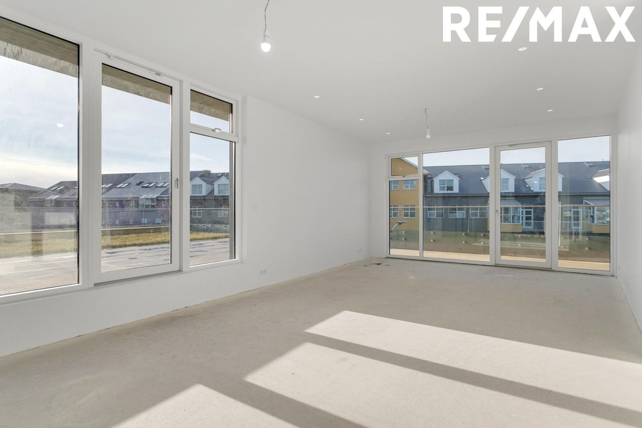Hringbraut 120, 101 Reykjavík