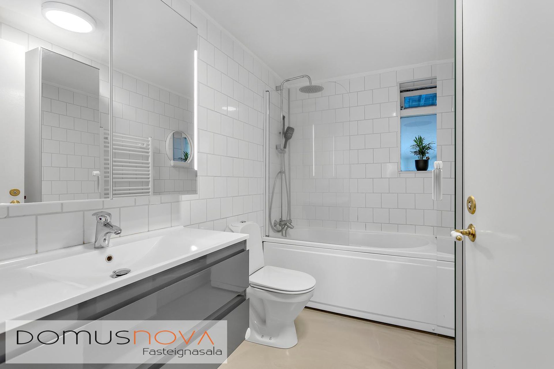 Samtún 12, 105 Reykjavík