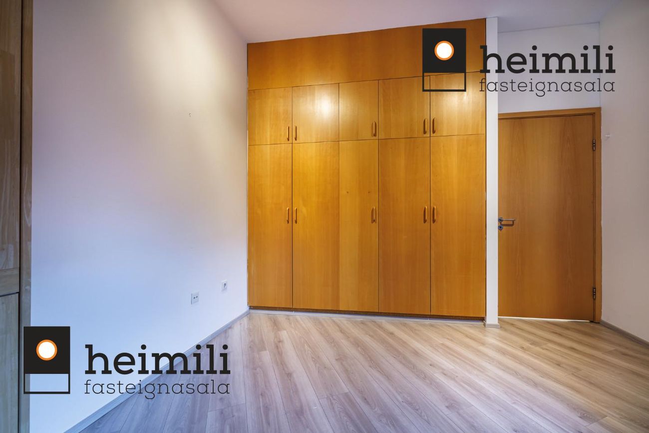 Hvassaleiti 58, 103 Reykjavík