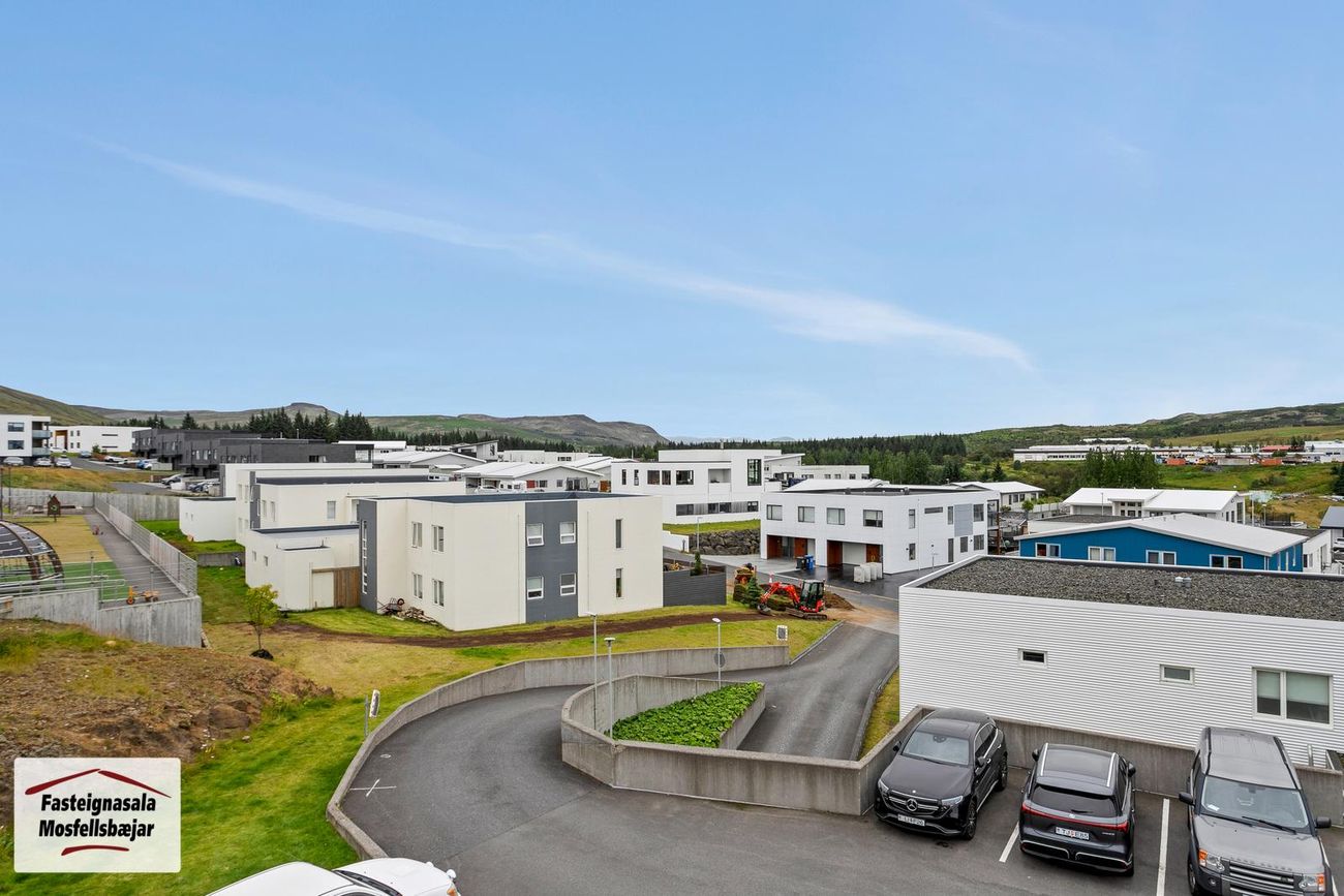 Uglugata 36, 270 Mosfellsbær