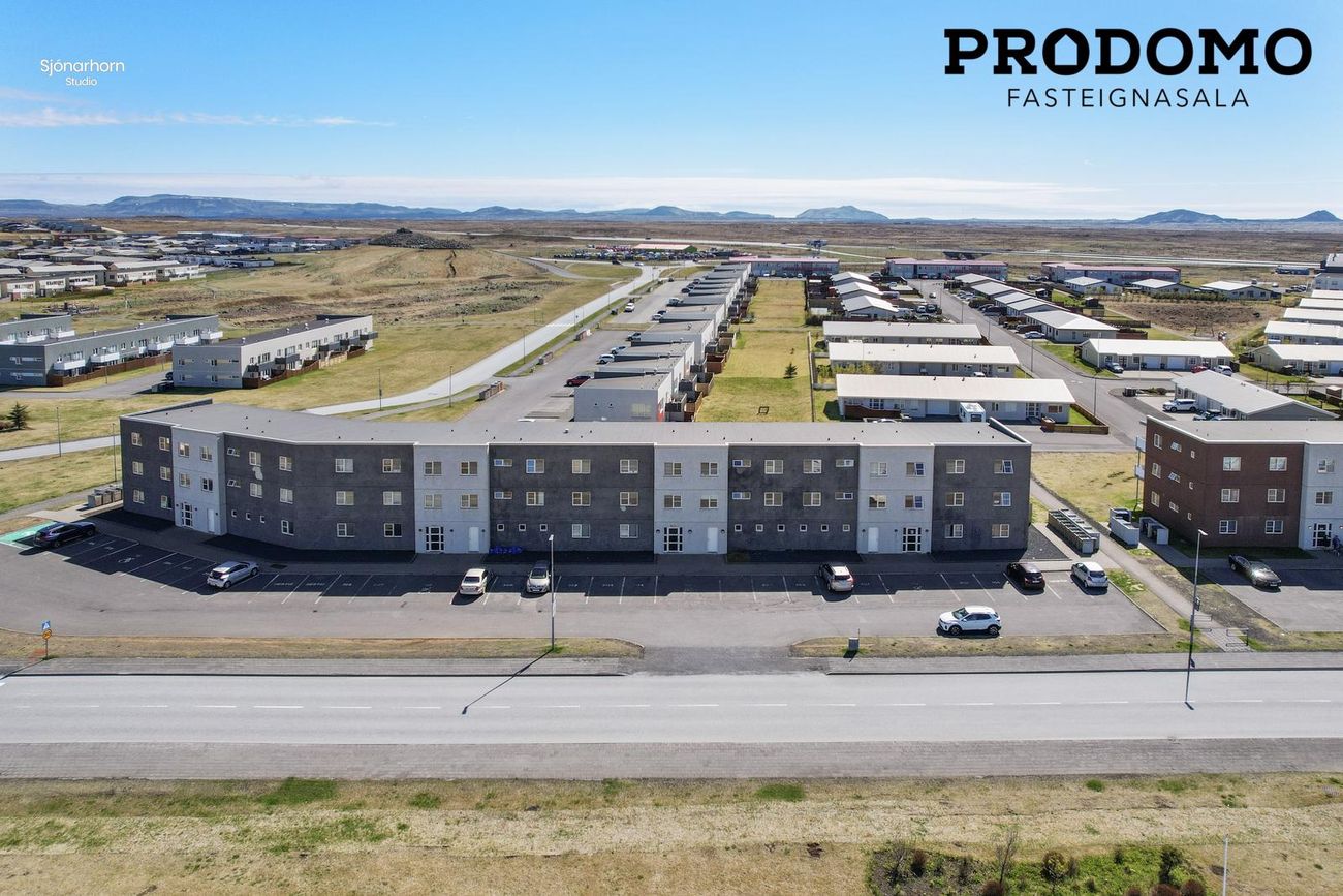 Tjarnabraut 14, 260 Reykjanesbær