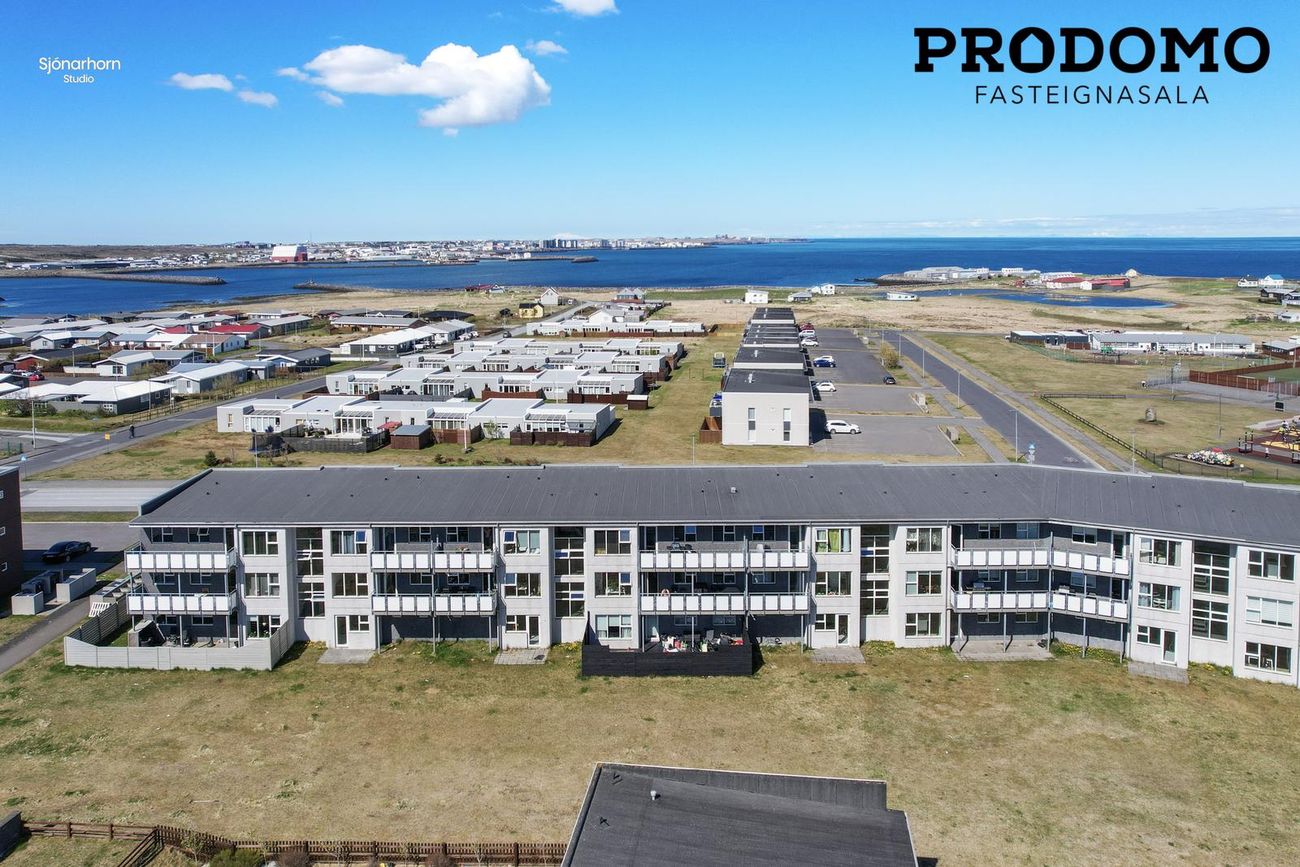 Tjarnabraut 14, 260 Reykjanesbær