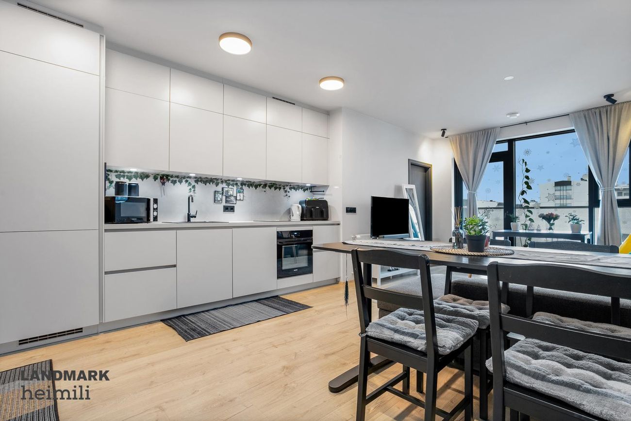 Dalsmúli 3, 108 Reykjavík