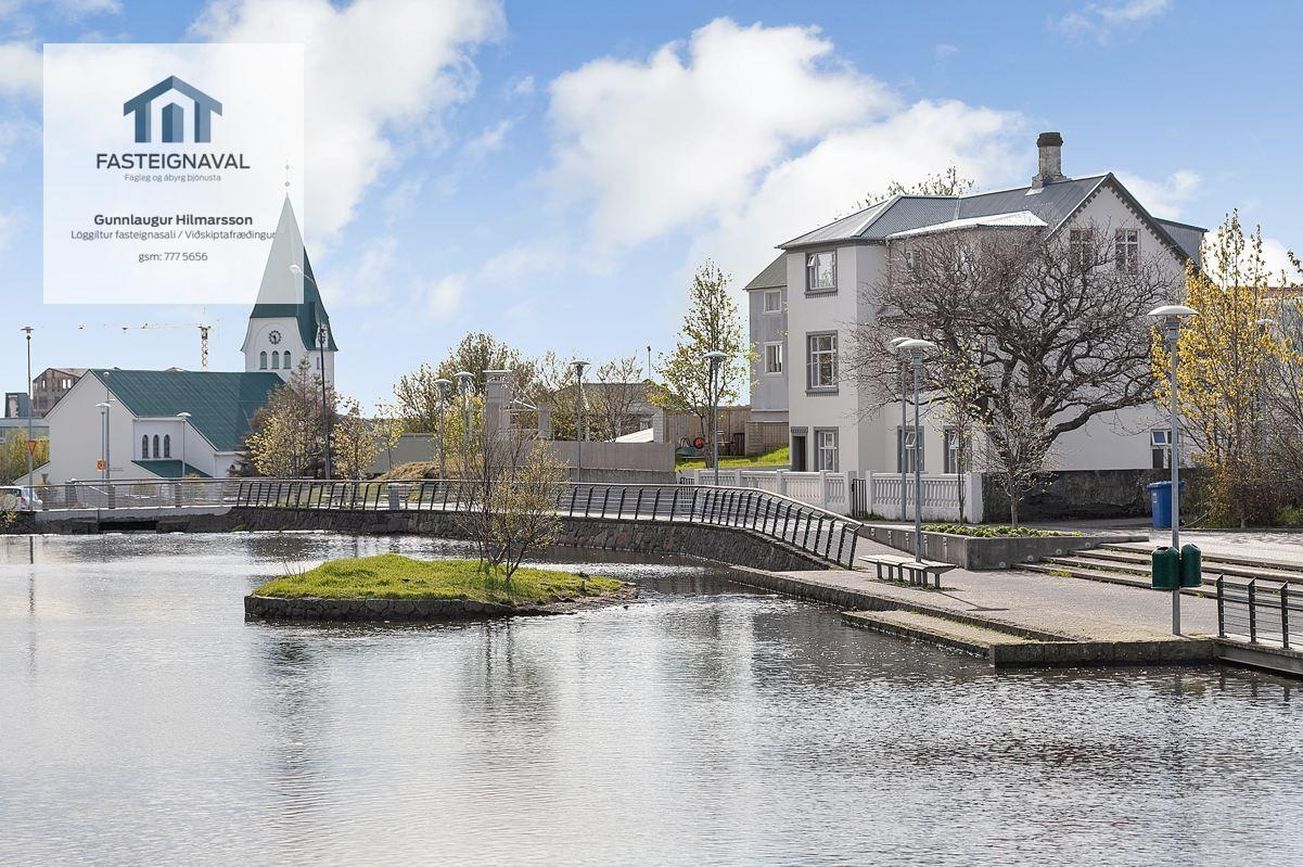 Skólabraut 1 - 0101, 220 Hafnarfjörður