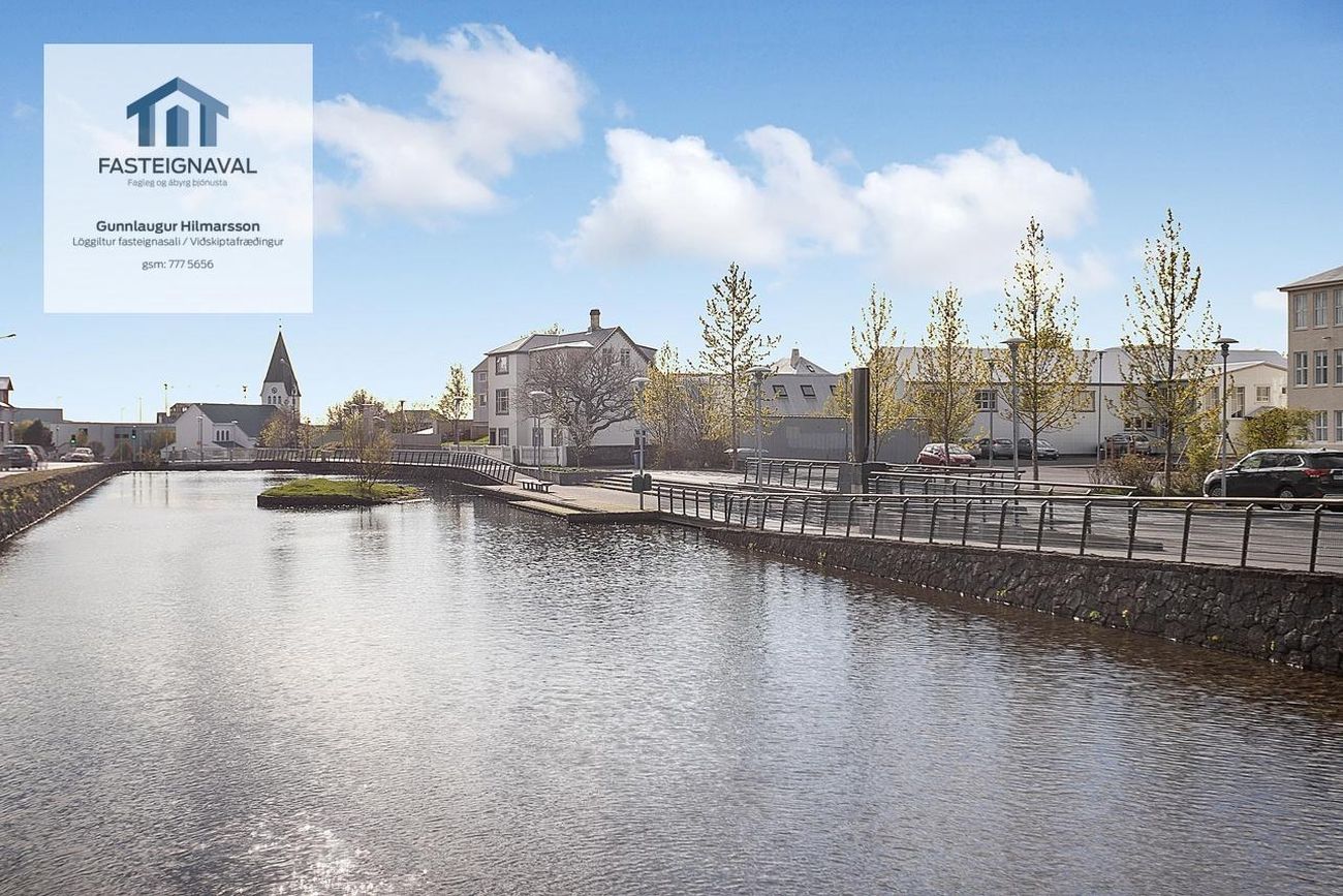 Skólabraut 1 - 0101, 220 Hafnarfjörður