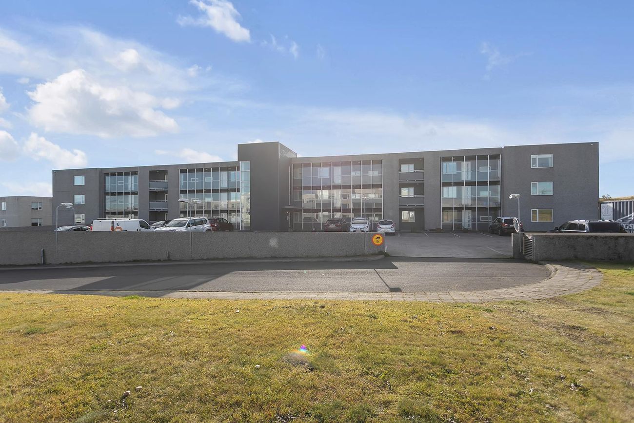 Álfkonuhvarf 37, 203 Kópavogur