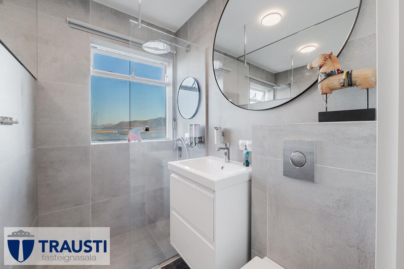 Austurbrún 4, 104 Reykjavík