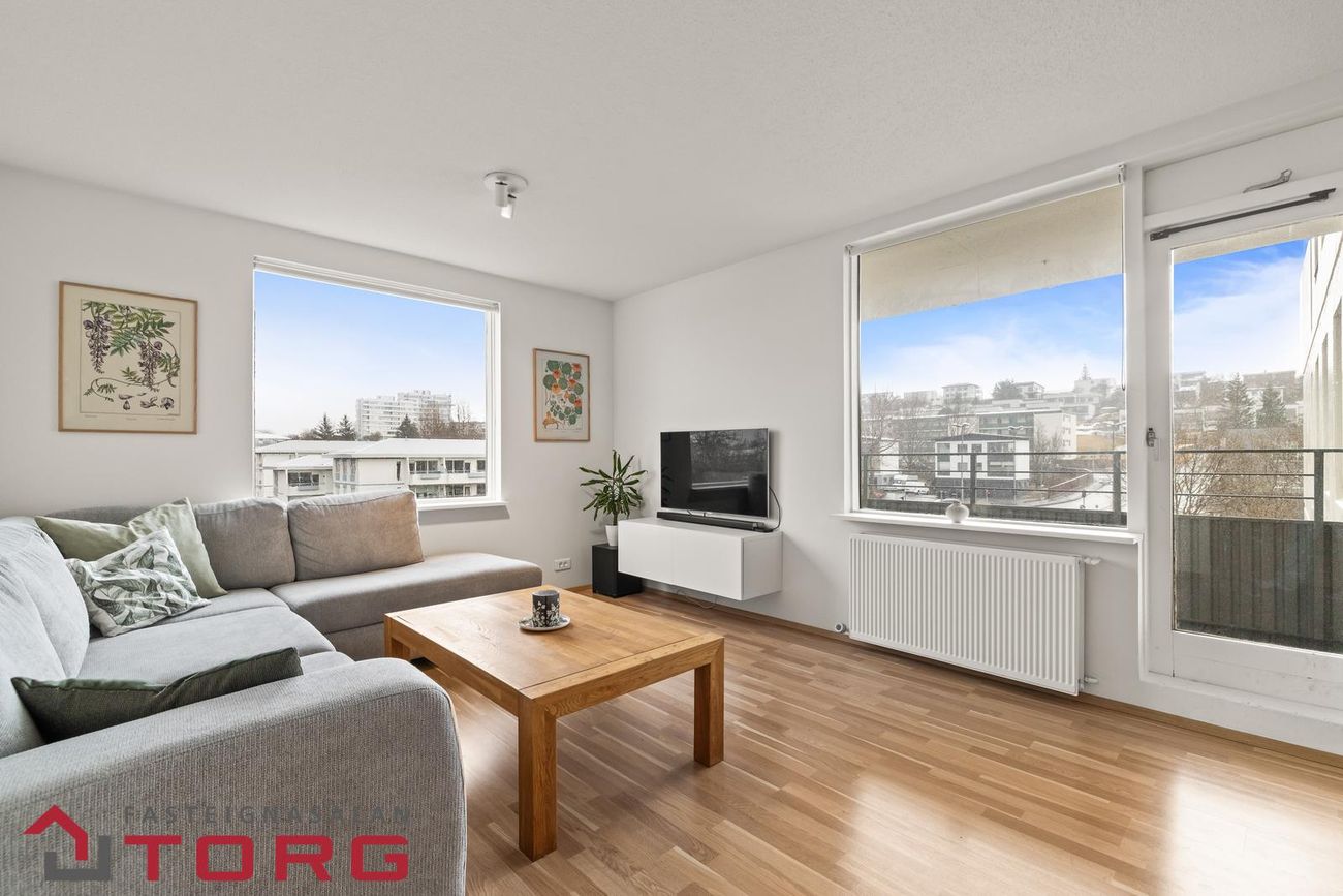 Furugrund 70, 200 Kópavogur