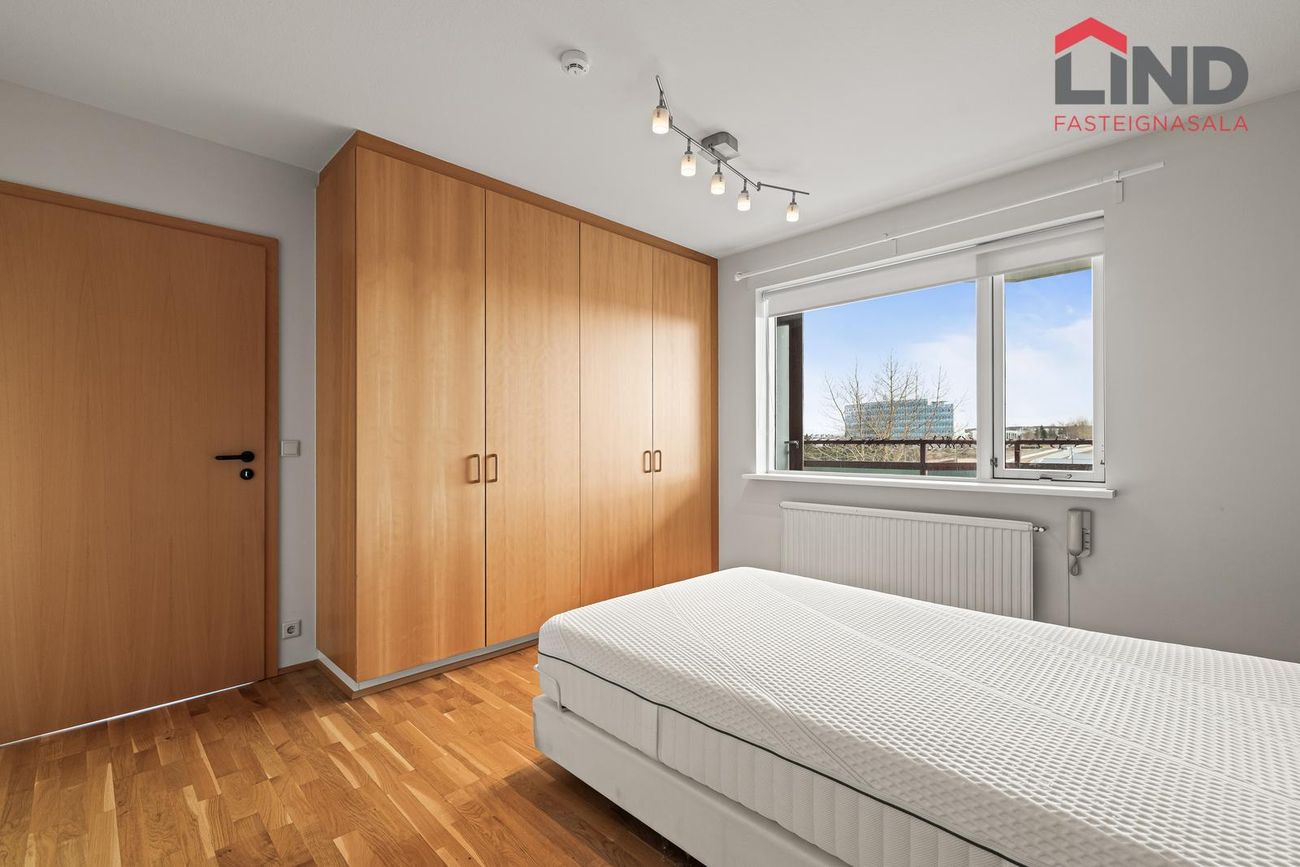 Hraunbær 103, 110 Reykjavík