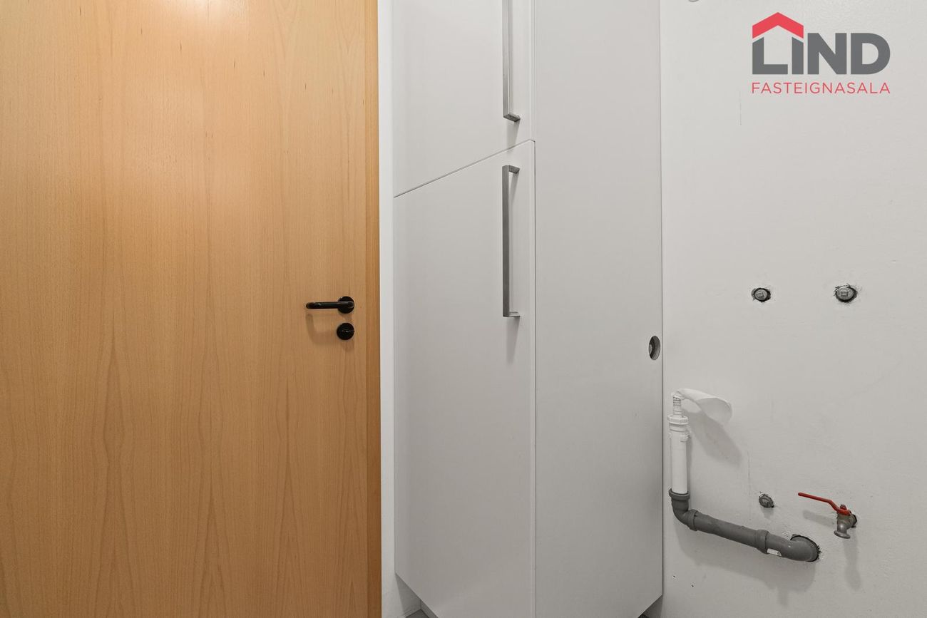 Hraunbær 103, 110 Reykjavík