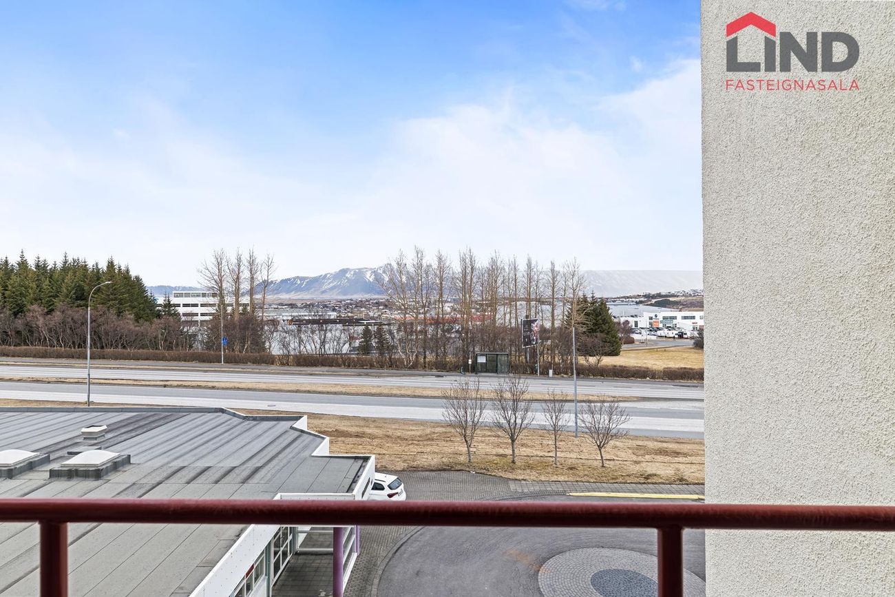 Hraunbær 103, 110 Reykjavík