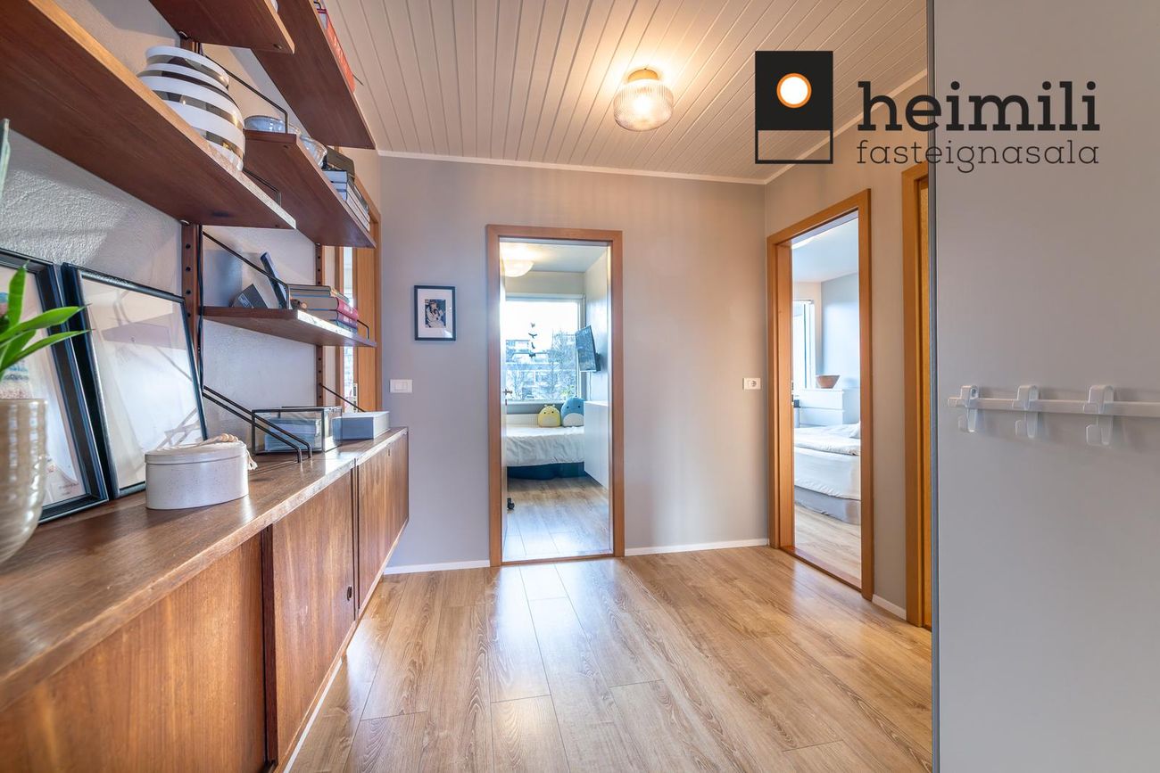 Lundarbrekka 14 - 0302, 200 Kópavogur