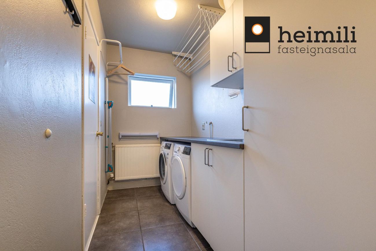 Lundarbrekka 14 - 0302, 200 Kópavogur