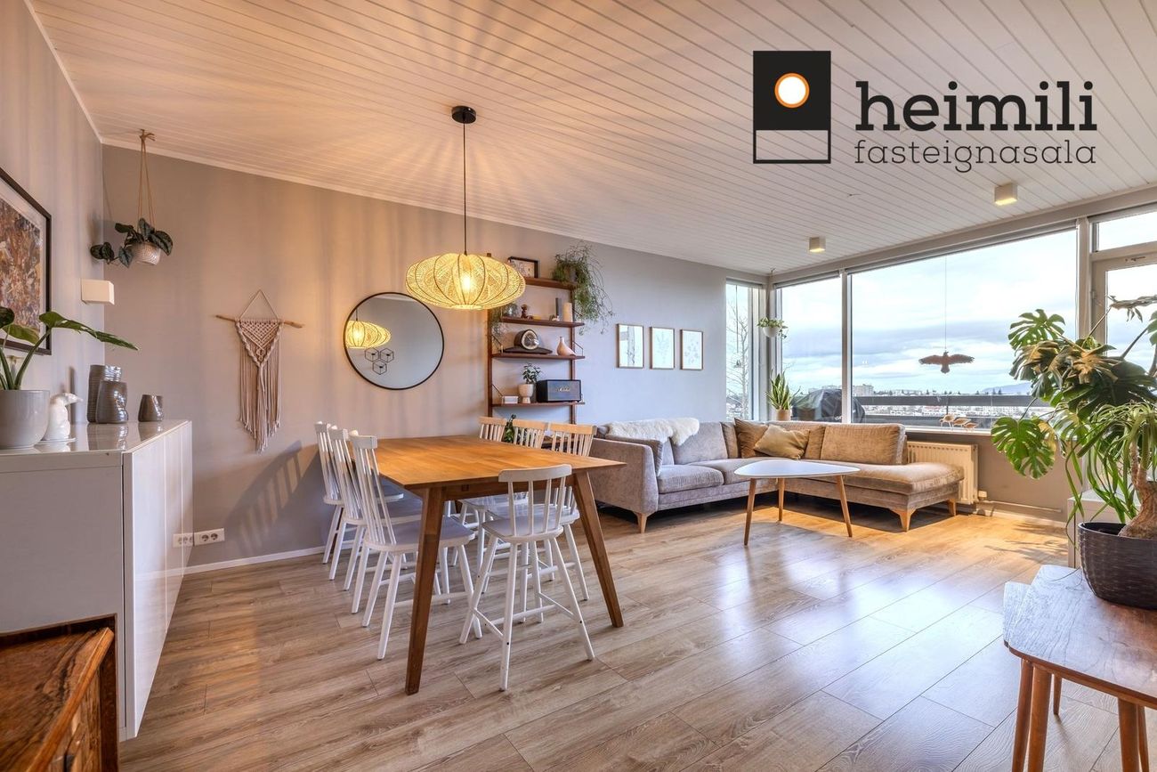 Lundarbrekka 14 - 0302, 200 Kópavogur