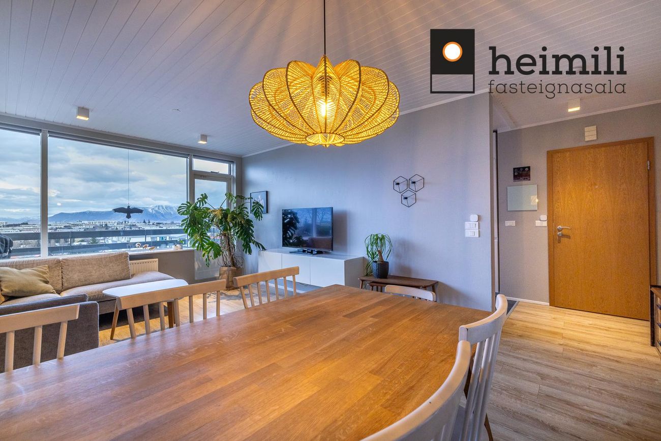 Lundarbrekka 14 - 0302, 200 Kópavogur