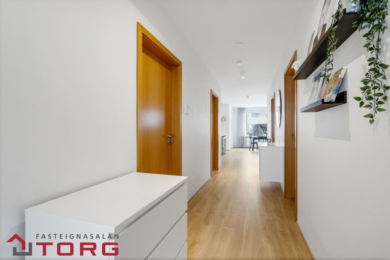 Austurkór 98, 203 Kópavogur