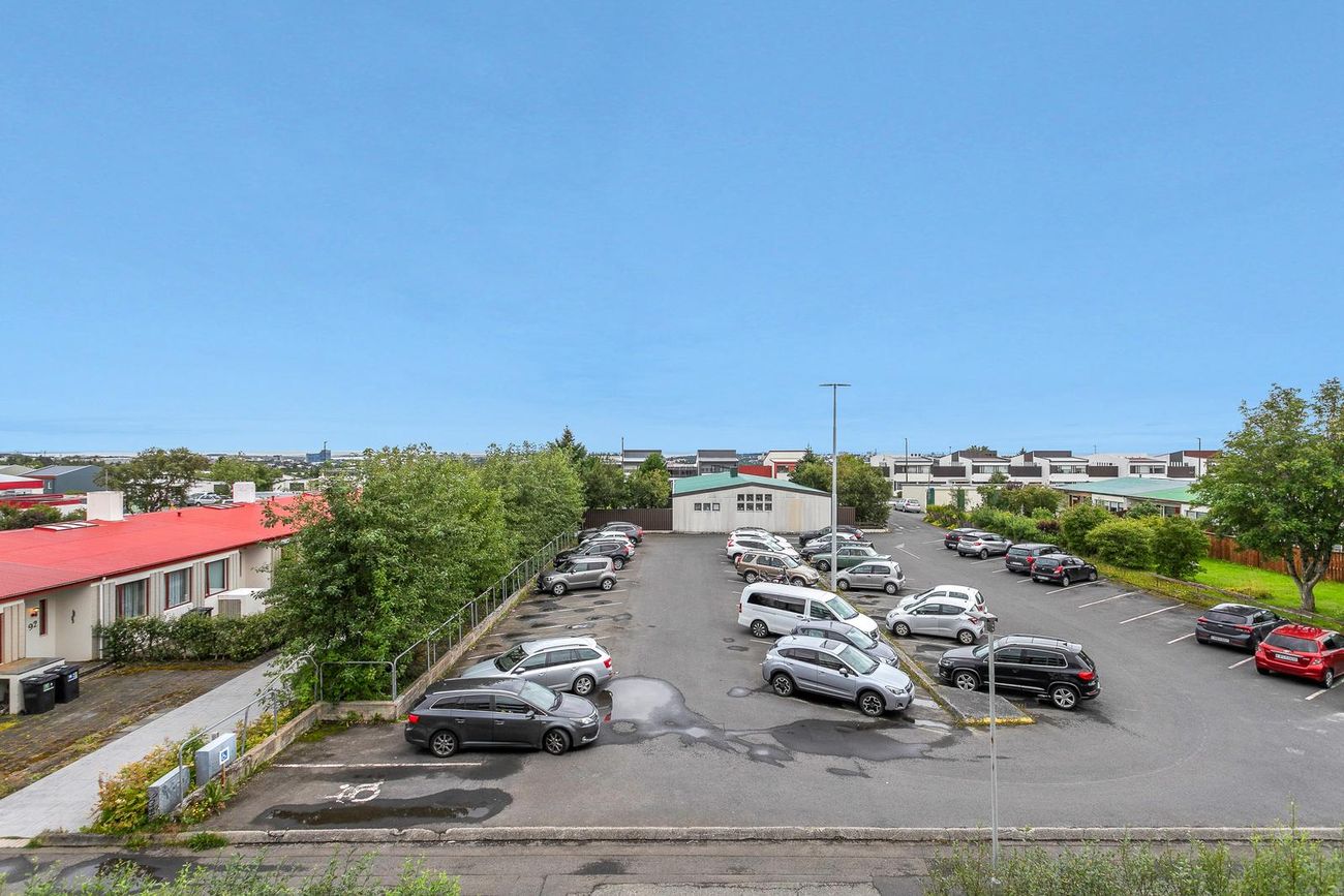 Vesturberg 98, 111 Reykjavík