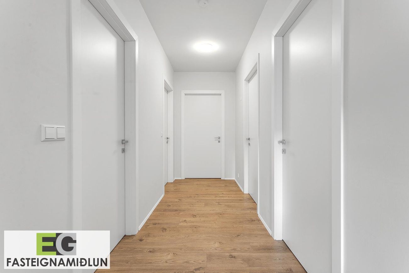 Urriðaholtsstræti 24, 210 Garðabær