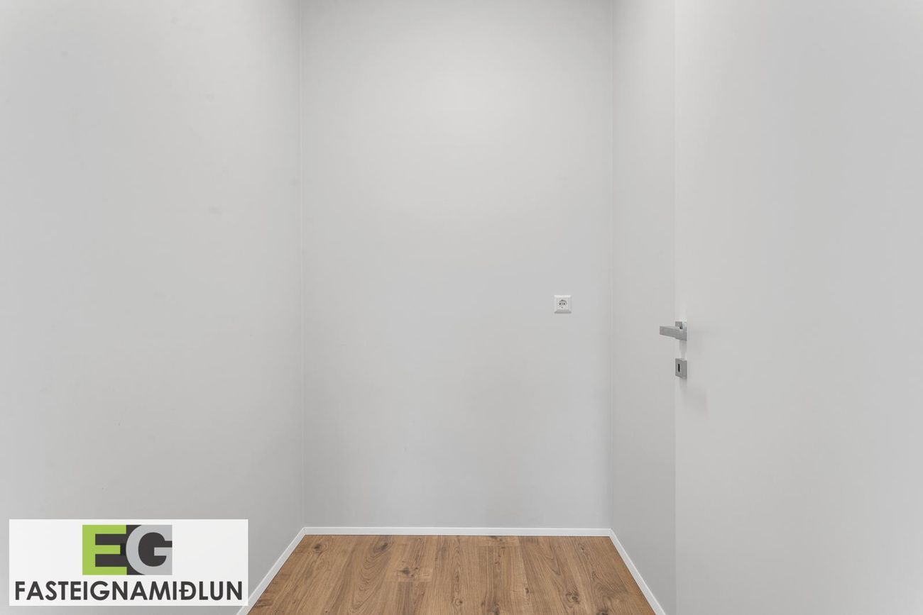 Urriðaholtsstræti 24, 210 Garðabær