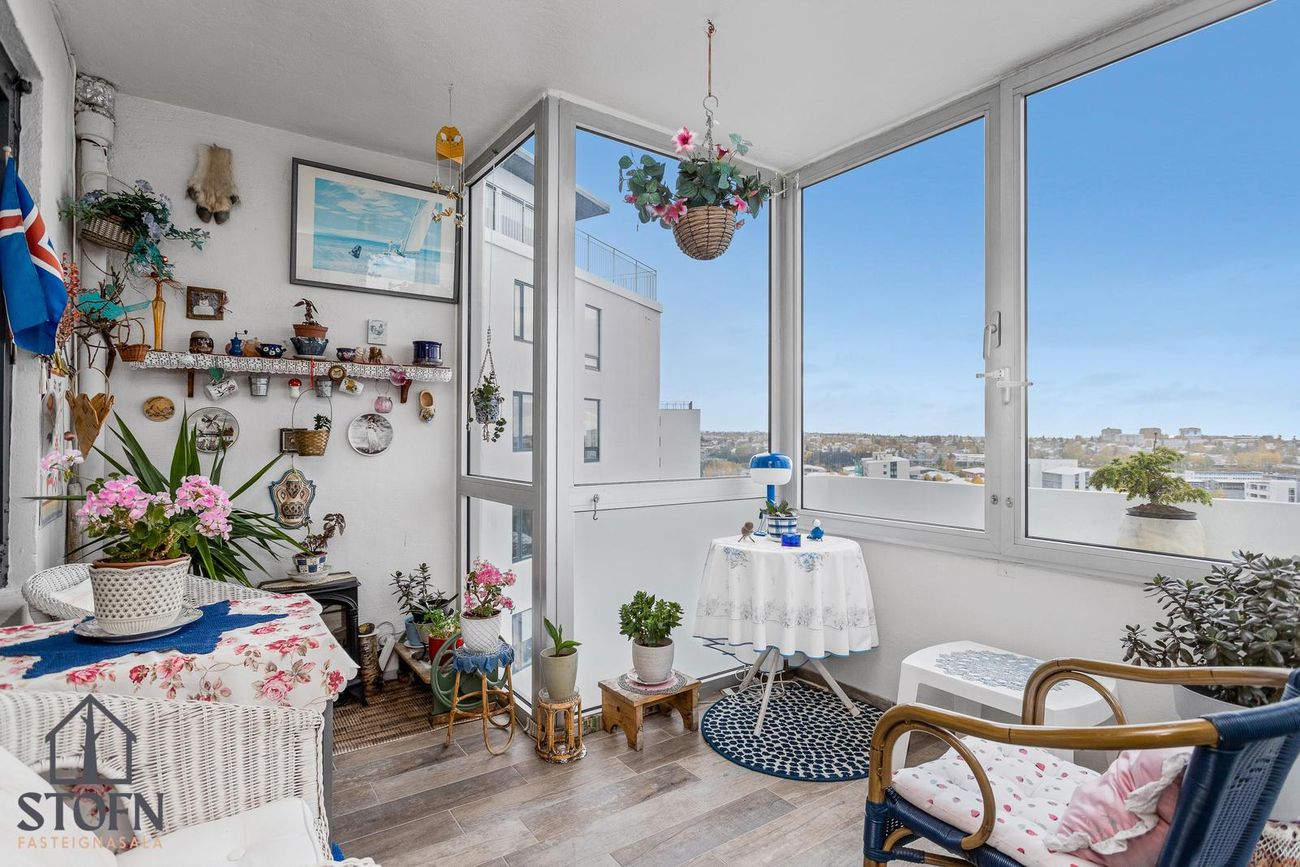 Sólheimar 23, 104 Reykjavík