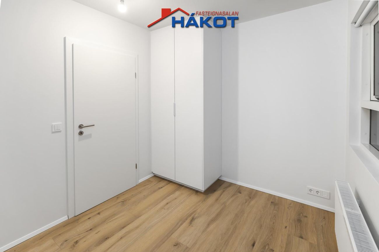 Asparskógar 18, 300 Akranes