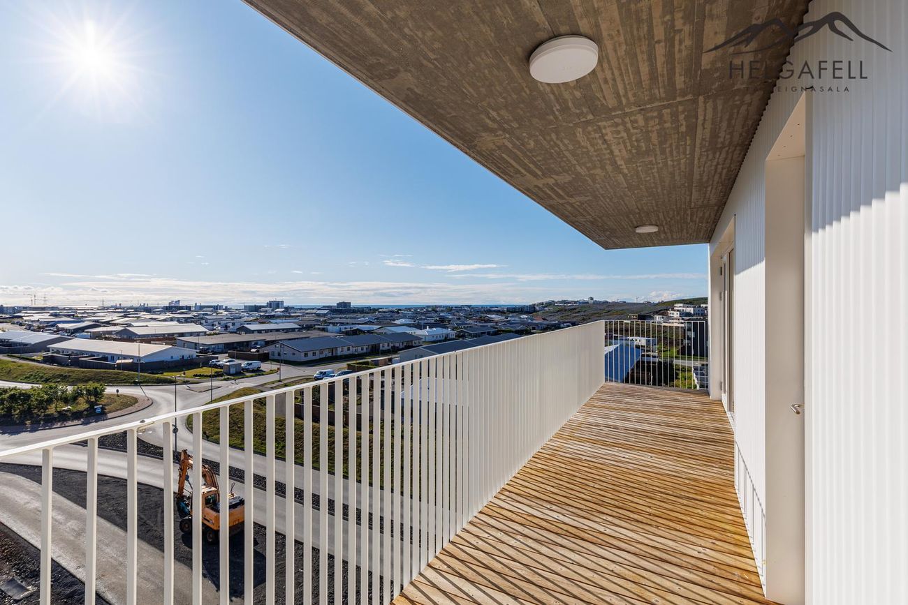 Áshamar 5 - 0401, 221 Hafnarfjörður