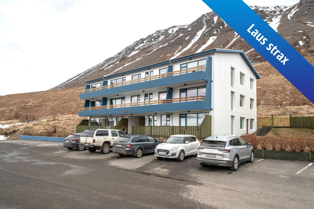 Urðarvegur 80 - 0201, 400 Ísafjarðarbær
