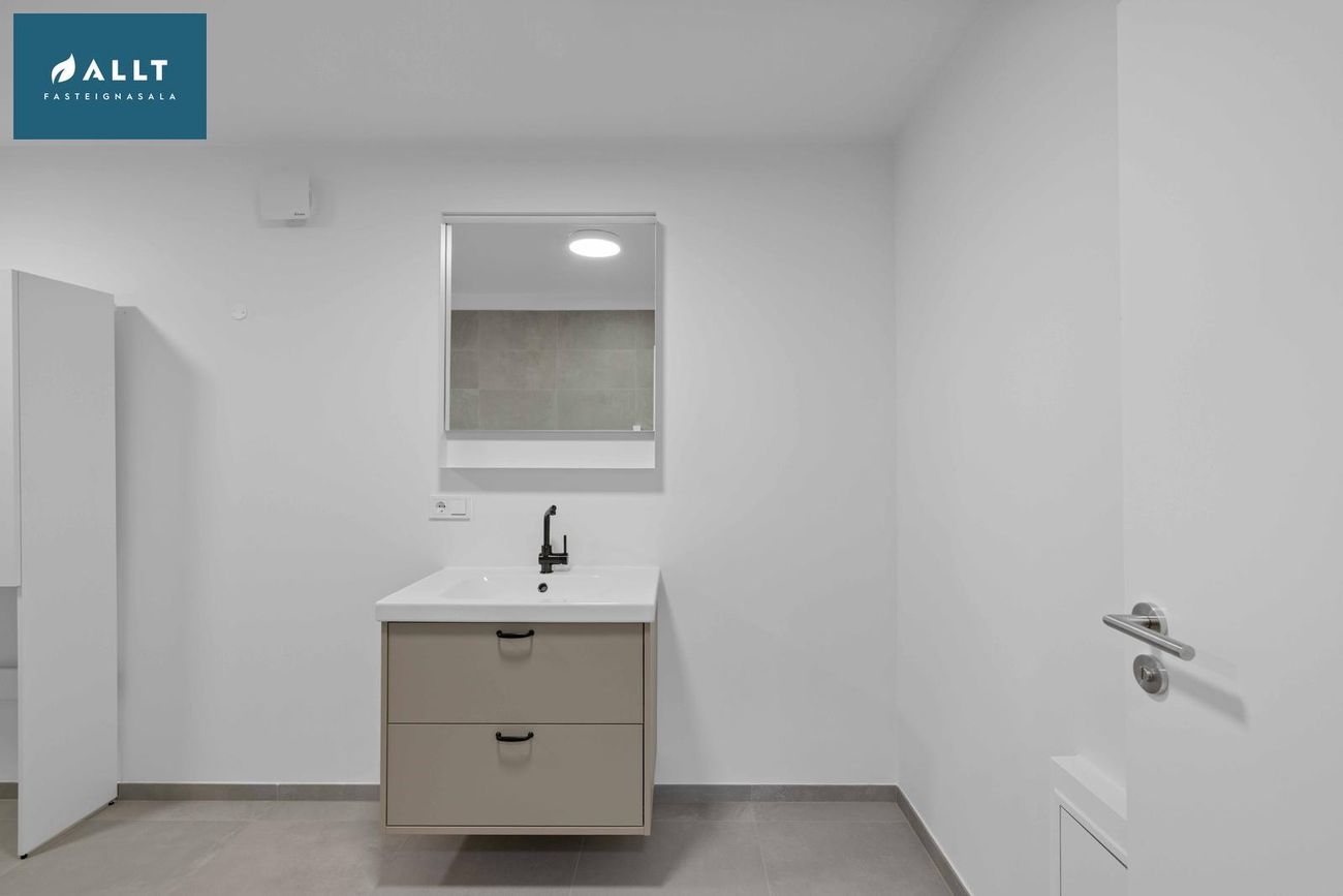 Brattahlíð 3A - 0101, 810 Hveragerði