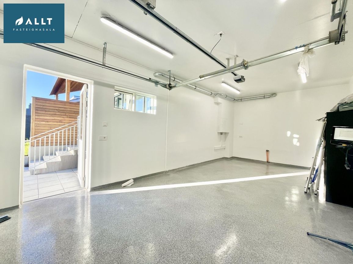 Brattahlíð 3A - 0101, 810 Hveragerði