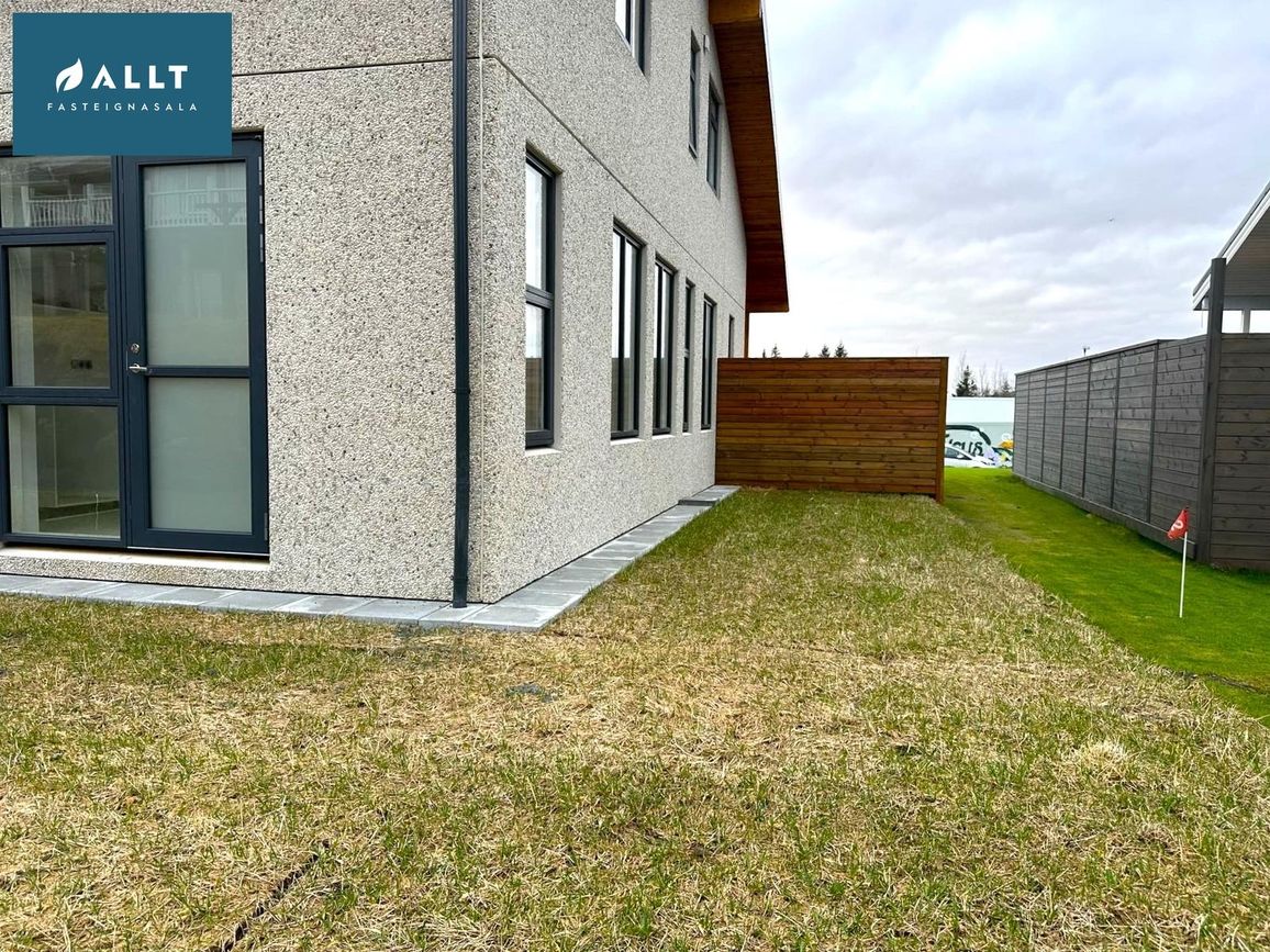 Brattahlíð 3A - 0101, 810 Hveragerði