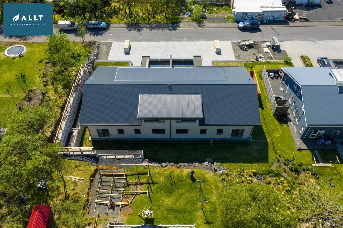 Brattahlíð 3A - 0101, 810 Hveragerði