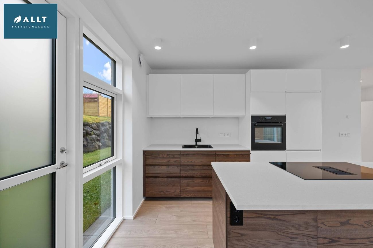 Brattahlíð 3A - 0101, 810 Hveragerði