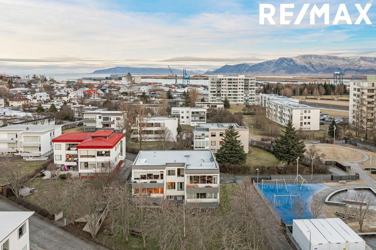 Sæviðarsund 25, 104 Reykjavík