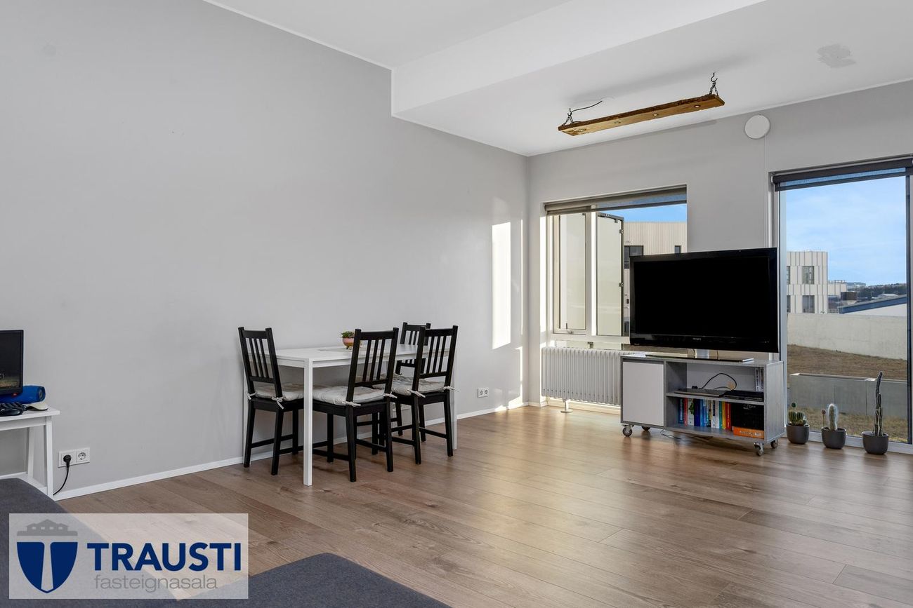 Kuggavogur 19 - 0117, 104 Reykjavík