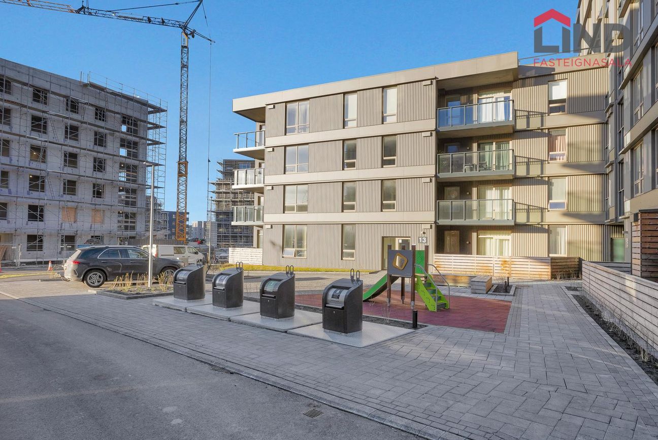 Hringhamar 13, 221 Hafnarfjörður