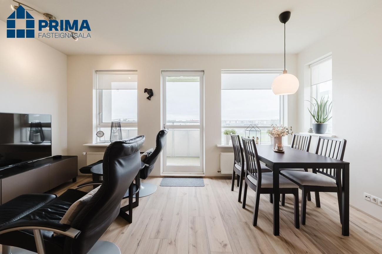 Holtsflöt 9, 300 Akranes