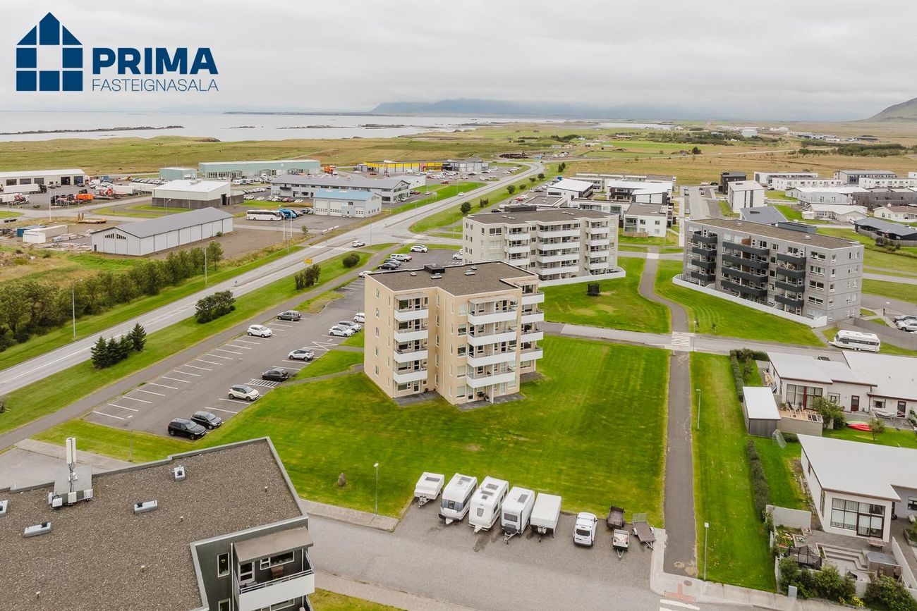 Holtsflöt 9, 300 Akranes