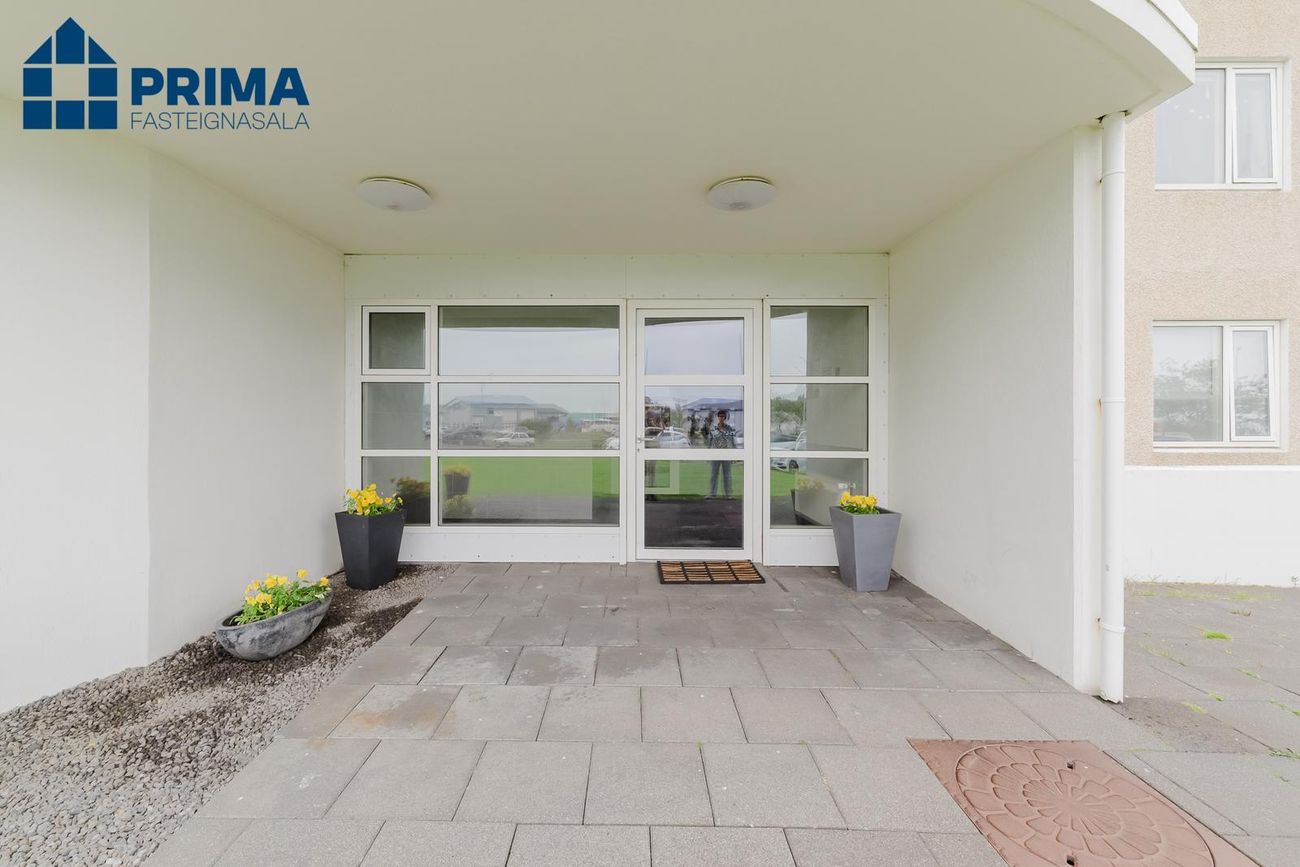 Holtsflöt 9, 300 Akranes