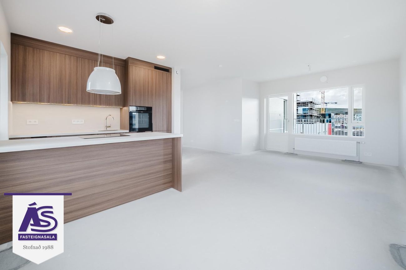 Hringhamar 5 - 0102, 221 Hafnarfjörður