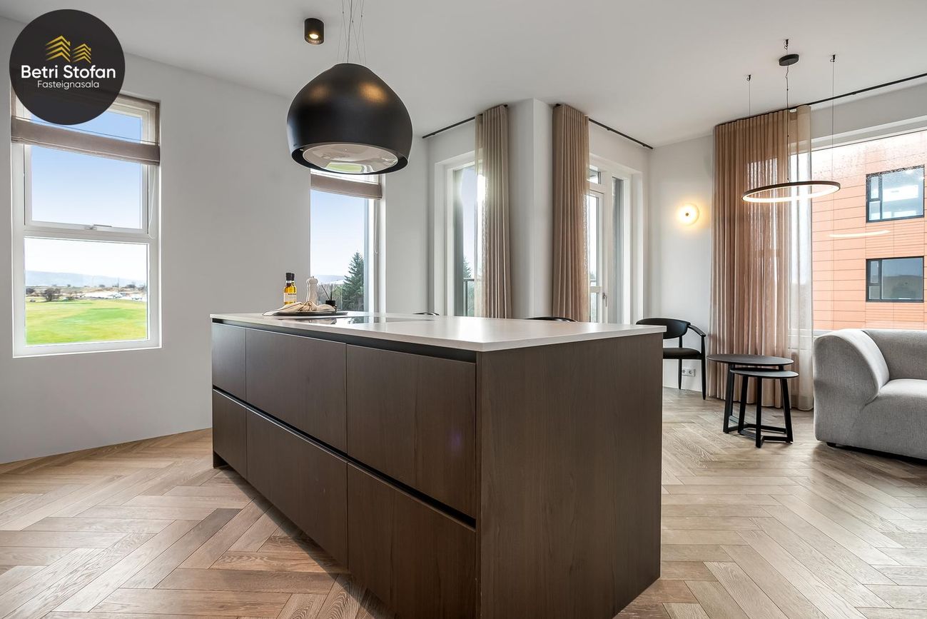 Vetrarbraut 2C - 0310, 210 Garðabær